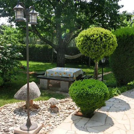 Otilija Apartament *